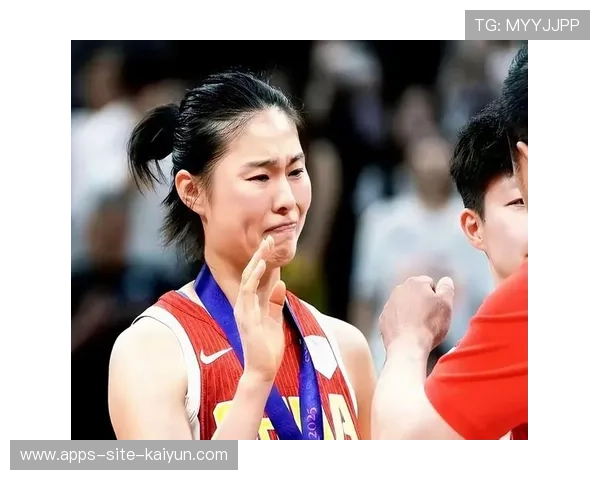 浙江女篮迎接挑战，王思雨与杨力维展现双杀对手的能力